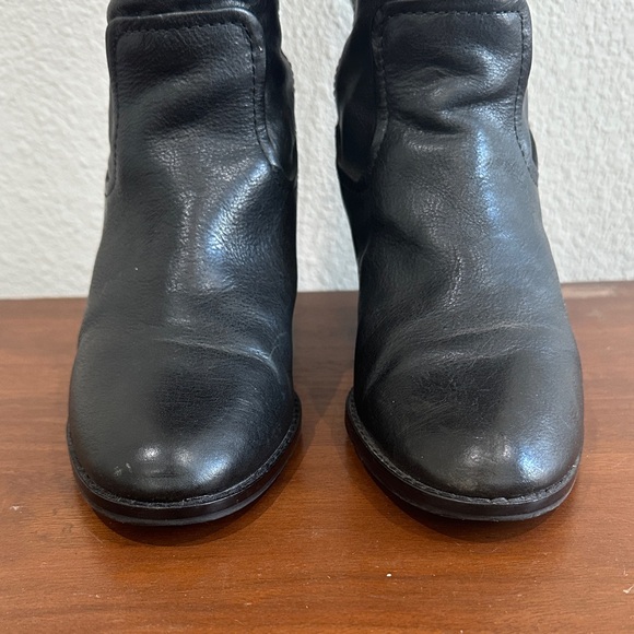 Frye Jolene Pull On Black Leather Boots Tall Heel Womens 7 - Picture 6 of 12